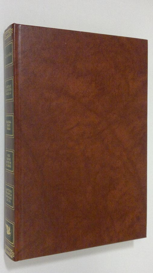 Kirjavaliot : Perrault, E. G. : Kohtaus aluevesirajalla ,; Eckert, Allan W. : Haukkamäen poika ; Rickett, Frances ja McGraw, Steven : Niin kauan kuin