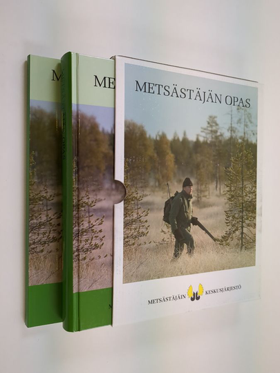 Metsästäjän opas + Metsästys- ja aselainsäädäntö kotelossa