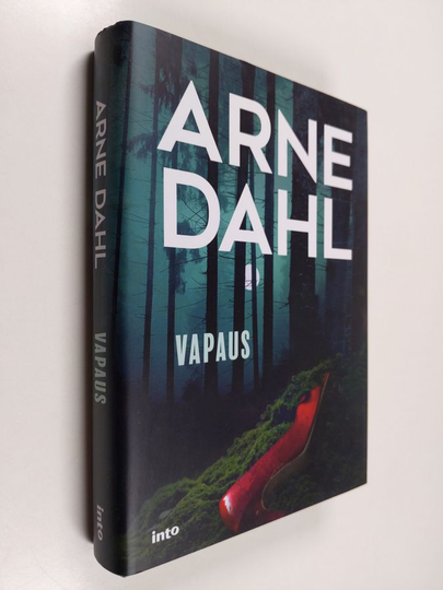 Arne Dahl : Vapaus