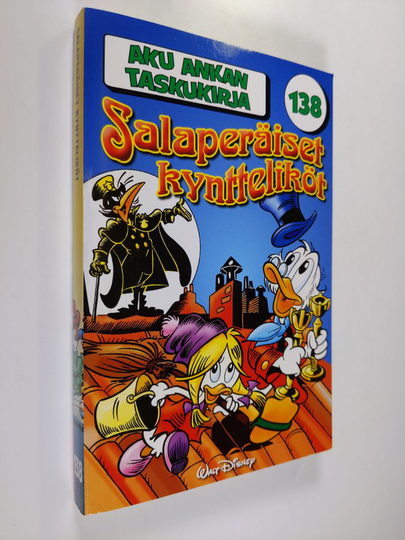 Salaperäiset kyntteliköt