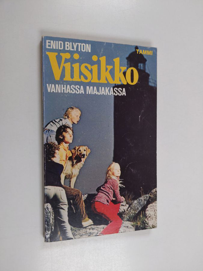 Enid Blyton : Viisikko vanhassa majakassa