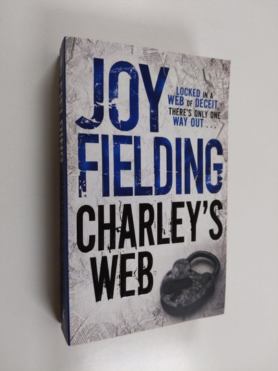 Joy Fielding : Charley's web