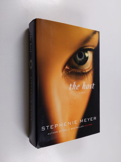 Stephanie Meyer : The host : a novel