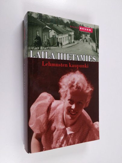 Laila Hietamies : Lehmusten kaupunki : romaani