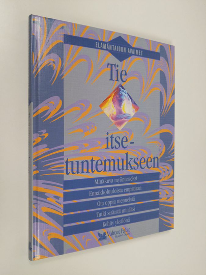 Ulla Elo (toim.) : Tie itsetuntemukseen