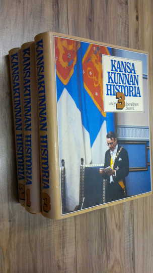 Teemu Aalto (kirj.) : Kansakunnan historia 1-3 ; Kivikaudesta kustavilaiseen aikaan ; Autonomian aika