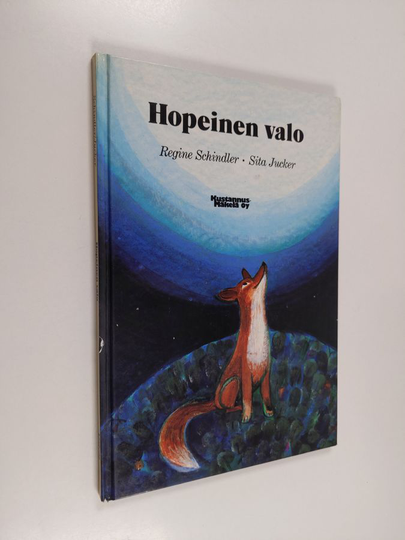 Sita Jucker ym. : Hopeinen valo : hyvänyönsatu