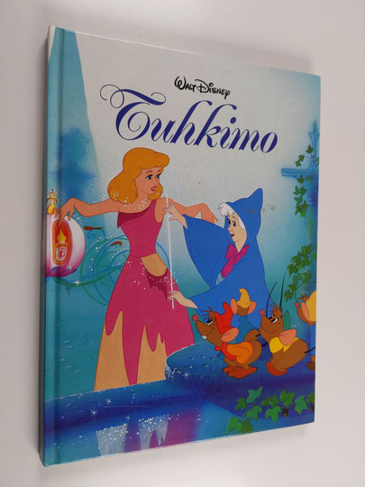 Walt Disney : Tuhkimo