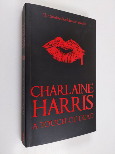 Charlaine Harris : A touch of dead