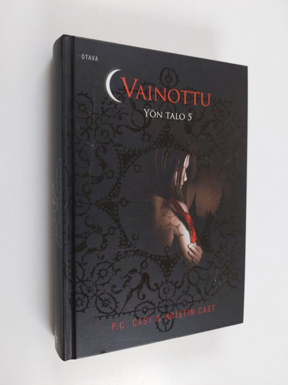 P. C. Cast : Vainottu
