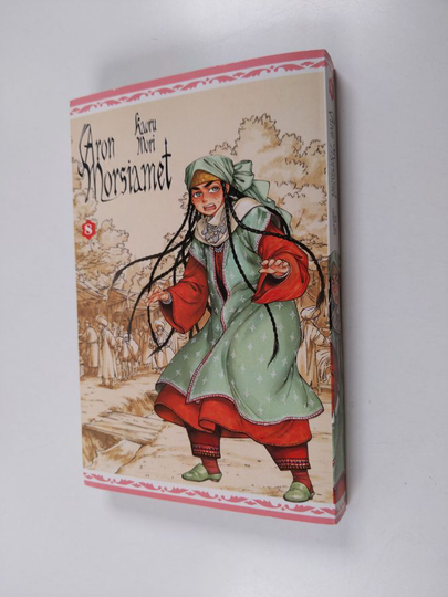 Kaoru Mori : Aron morsiamet 8