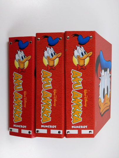 Walt Disney : Aku Ankka 2006 (nrot 43-44, 46-48, 50-52, 51B) ; Aku Ankka 2007 (nrot 1-6, 8-23, 25, 28-47, 49-52, 51B) ; Aku Ankka 2008 (nrot 1-3, ...