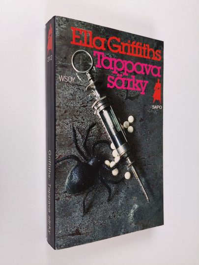 Ella Griffiths : Tappava särky