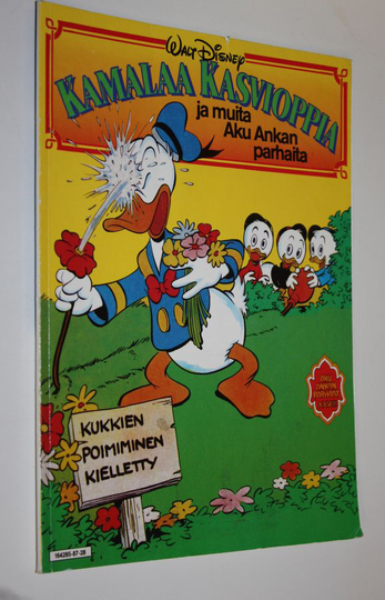 Walt Disney : Kamalaa kasvioppia ja muita Aku Ankan parhaita