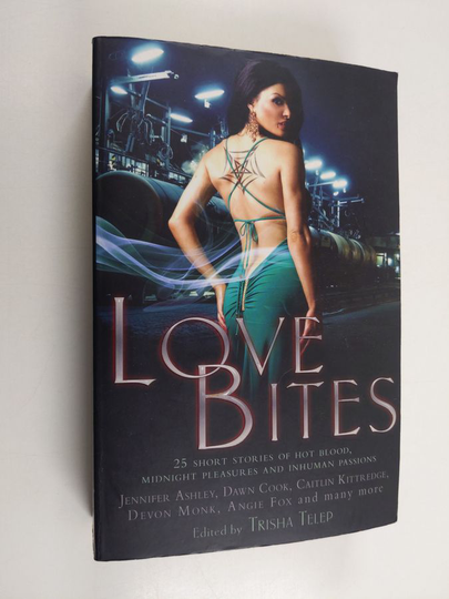 The mammoth book of love bites