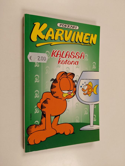 Jim Davis : Karvinen : kalassa kotona