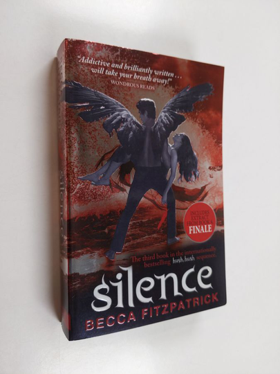 Becca Fitzpatrick : Silence