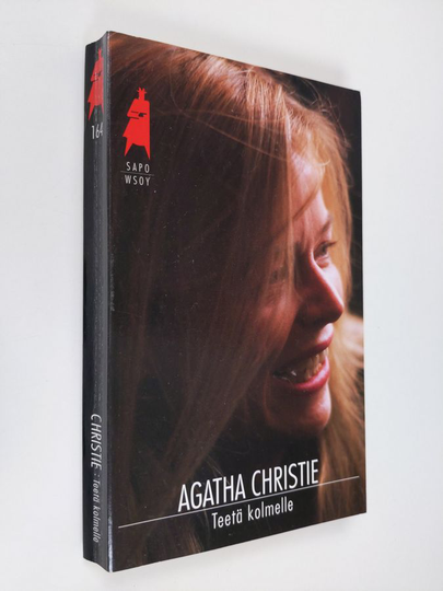 Agatha Christie : Teetä kolmelle