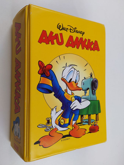 Walt Disney : Aku Ankka vuosikerta 2000 (puuttuu nrot 12, 14, 17, 25, 34, 40, 46, 47)