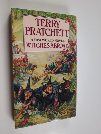 Terry Pratchett : Witches abroad