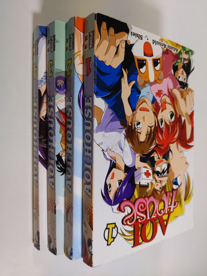Adam Arnold : Aoi House 1-4