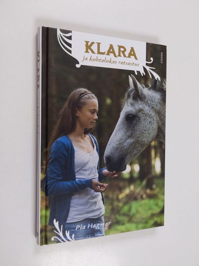 Pia Hagmar : Klara ja kohtalokas ratsastus