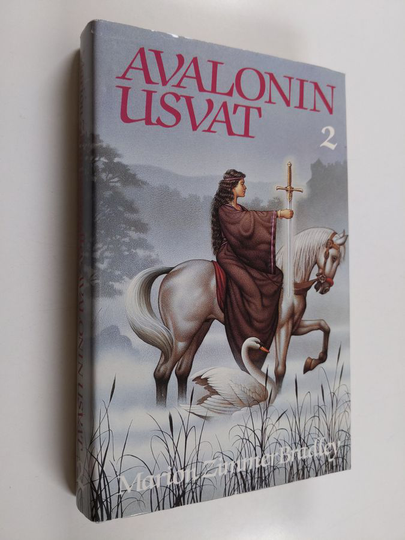 Marion Zimmer Bradley : Avalonin usvat 2