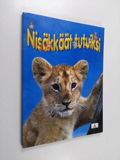Dee Phillips : Nisäkkäät tutuiksi