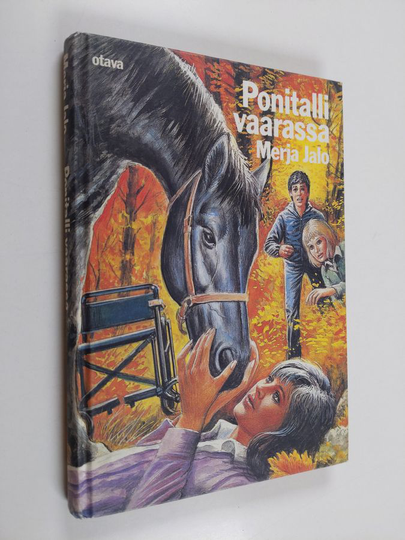 Merja Jalo : Ponitalli vaarassa : tyttöromaani