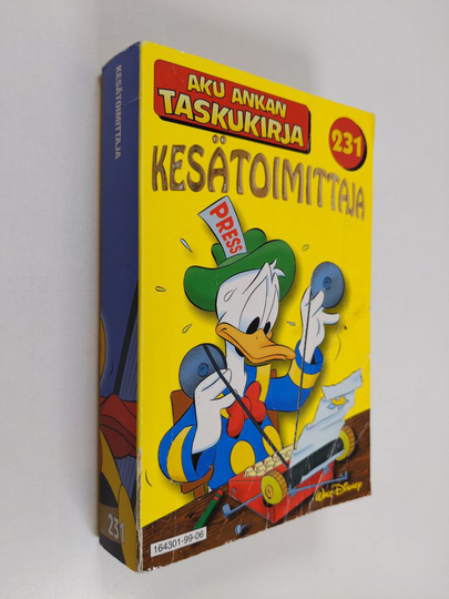 Walt Disney : Kesätoimittaja