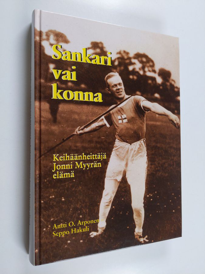 Antti O. Arponen : Sankari vai konna
