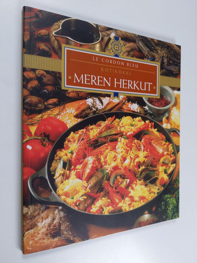 Kay Halsey (toim.) : Meren herkut