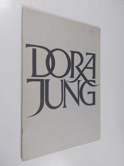 Lisa ym. Johansson-Pape (toim.) : Dora Jung