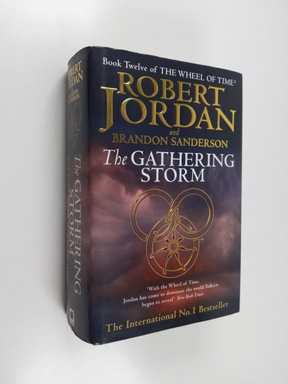 Robert Jordan ym. : The Gathering Storm