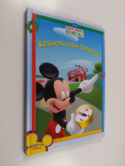 Thea Feldman : Kerhotalossa tapahtuu