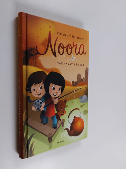Tittamari Marttinen : Noora ja nauravat tähdet