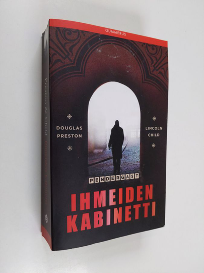 Lincoln Child ym. : Ihmeiden kabinetti