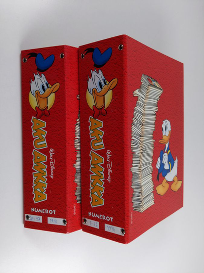 Walt Disney : Aku Ankka vuosikerta 1996 : (1-52 + liitteet 44 ja 52B)