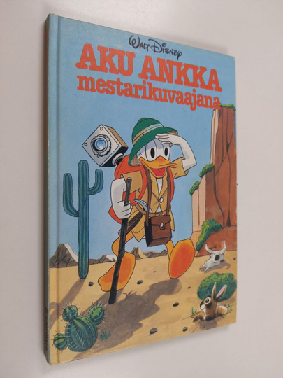 Walt Disney : Aku Ankka mestarikuvaajana : Disneyn satulukemisto