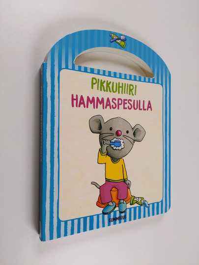 Katharina Bensch : Pikkuhiiri hammaspesulla